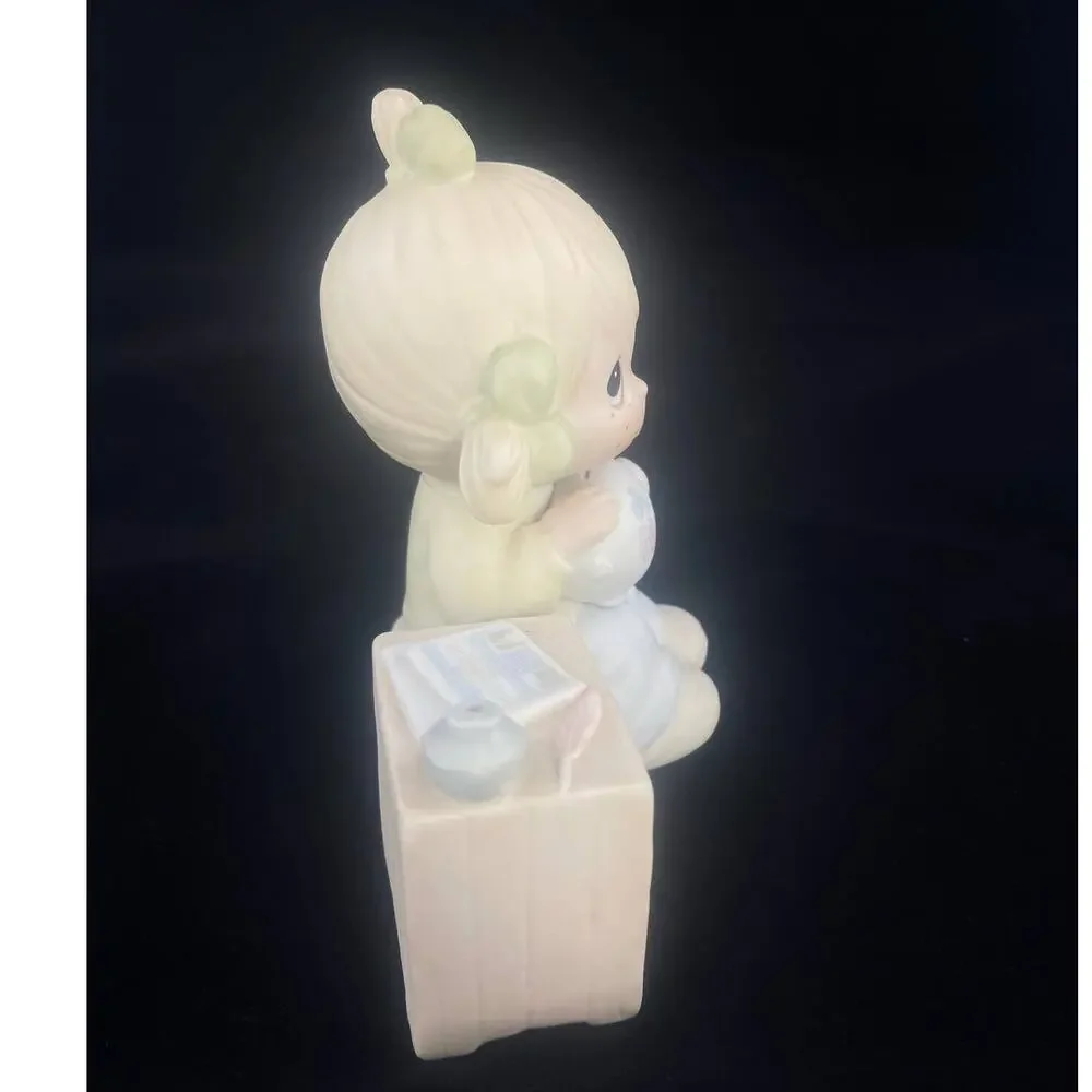 Precious Moments Vintage E-0404 1983 Collector's Club Dues